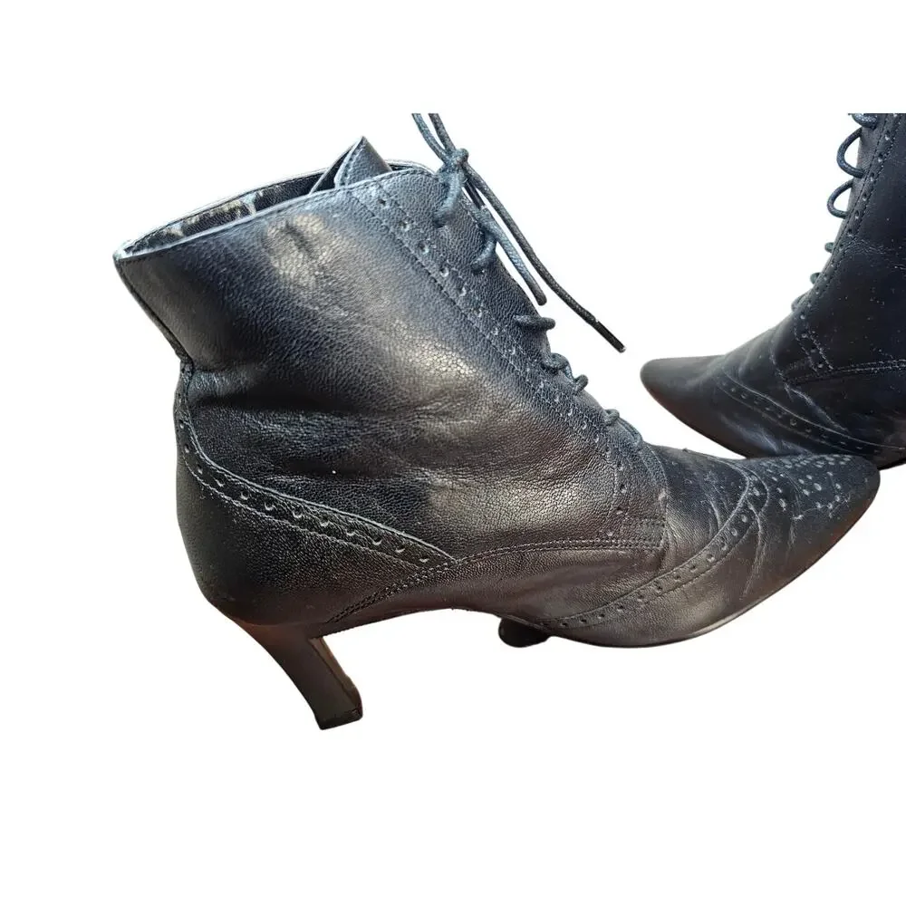 Newport News Vintage Leather Ankle Boots Goth Witchy sz7 1/2